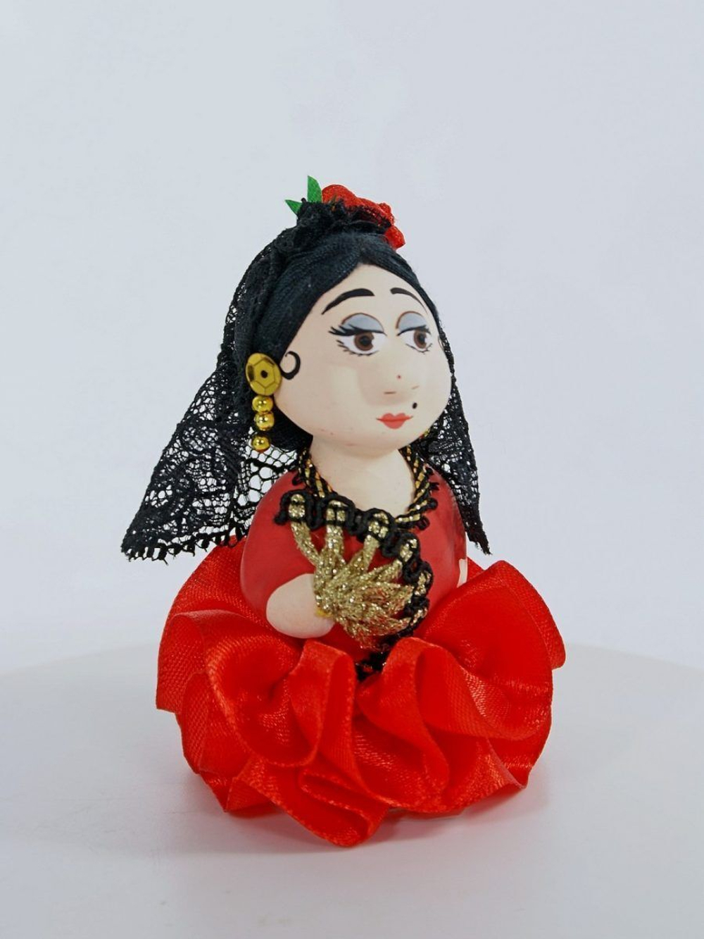 Кукла потешка фарфоровая Испаночка