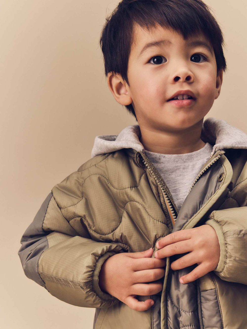 Куртка стеганая с капюшоном для мальчика Next Q60-453, Хаки, Серый