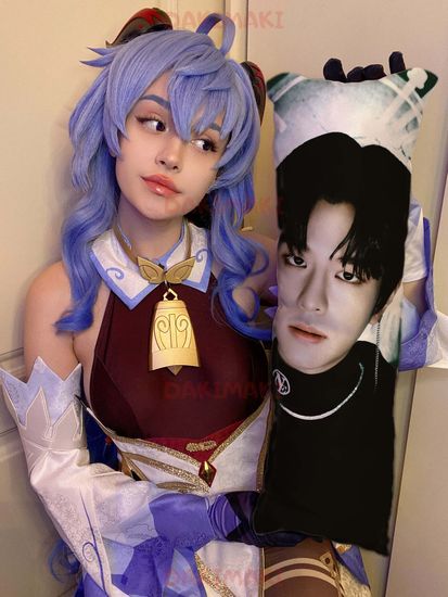 Мини дакимакура Сынмин из Стрей Кидс | Stray Kids арт. M1016, 60х20 см