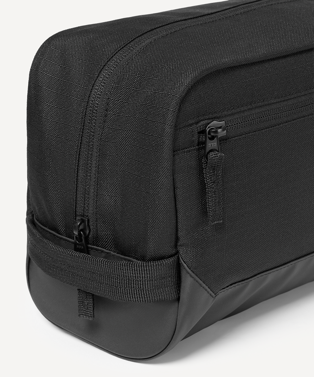 Косметичка JÖGEL DIVISION Travel Bag, черный