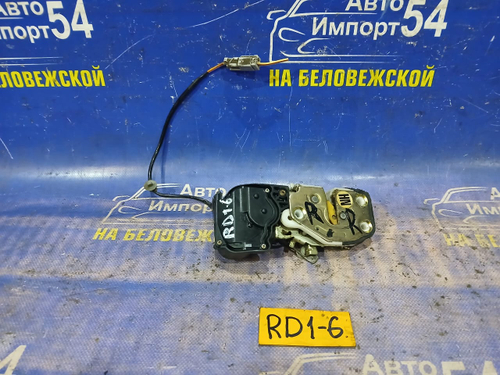 Замок двери задней правой Honda CRV 1996