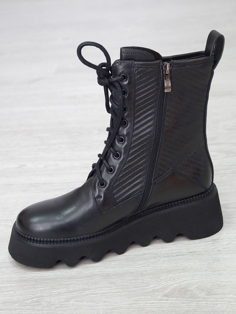 Ботинки женские демисезонные