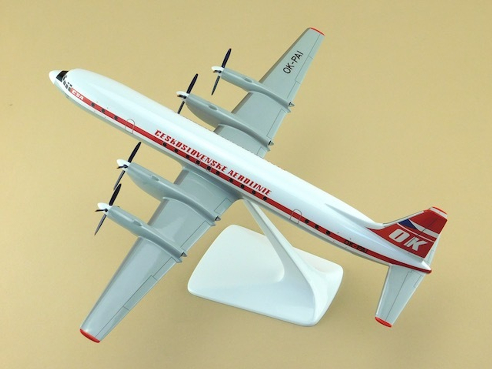 Модель самолета Ил-18 (М1:100, Ceskoslovenske aerolinie)