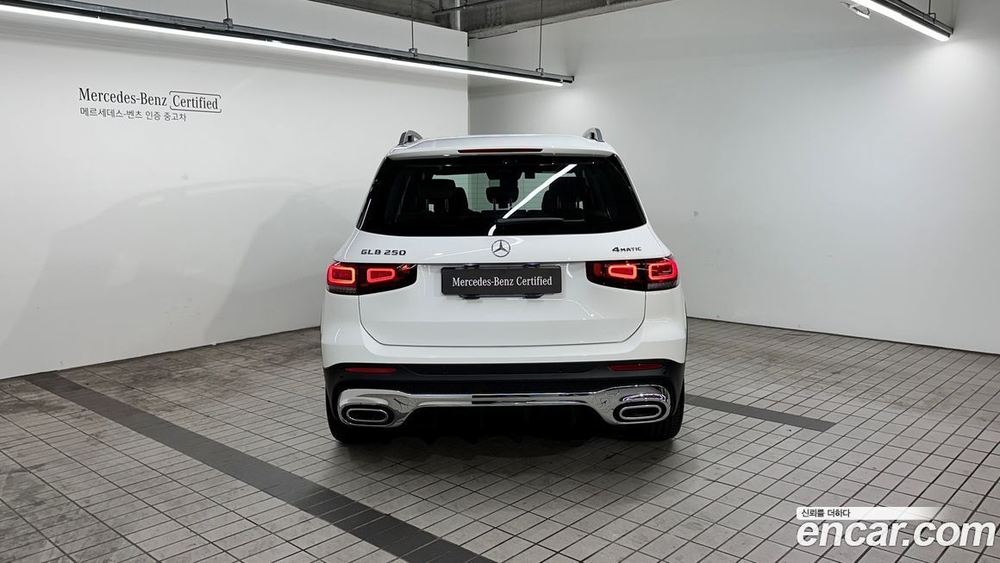 Mercedes-Benz GLB-Class X247 GLB250 4MATIC (10.2023)