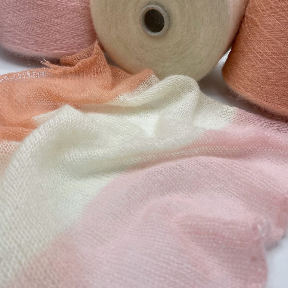 Pool Filati S.R.L. 50% супер  кид мохер 50% полиамид