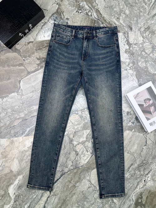 Джинсы Louis Vuitton