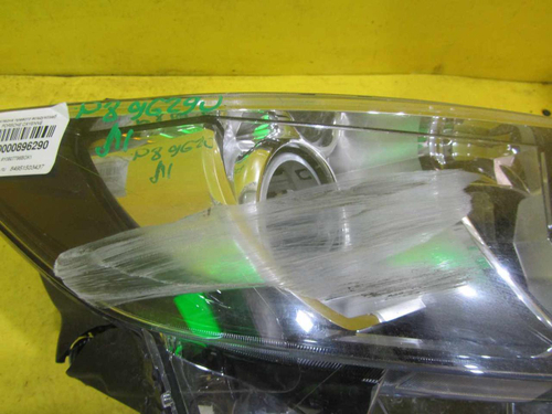 Битая Фара правая Nissan Qashqai J11 13-19 галоген