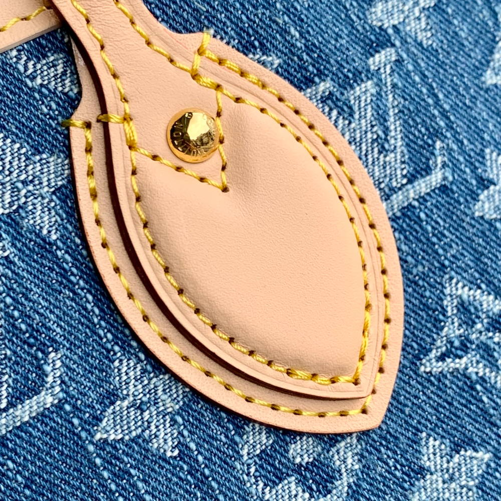 Louis Vuitton Neverfull MM