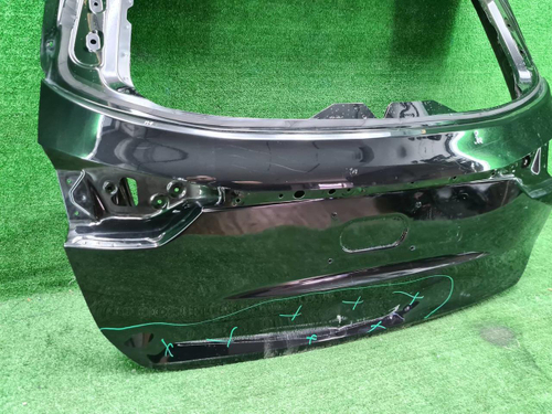 Крышка багажника Hongqi HS5 (2019-н.в.)