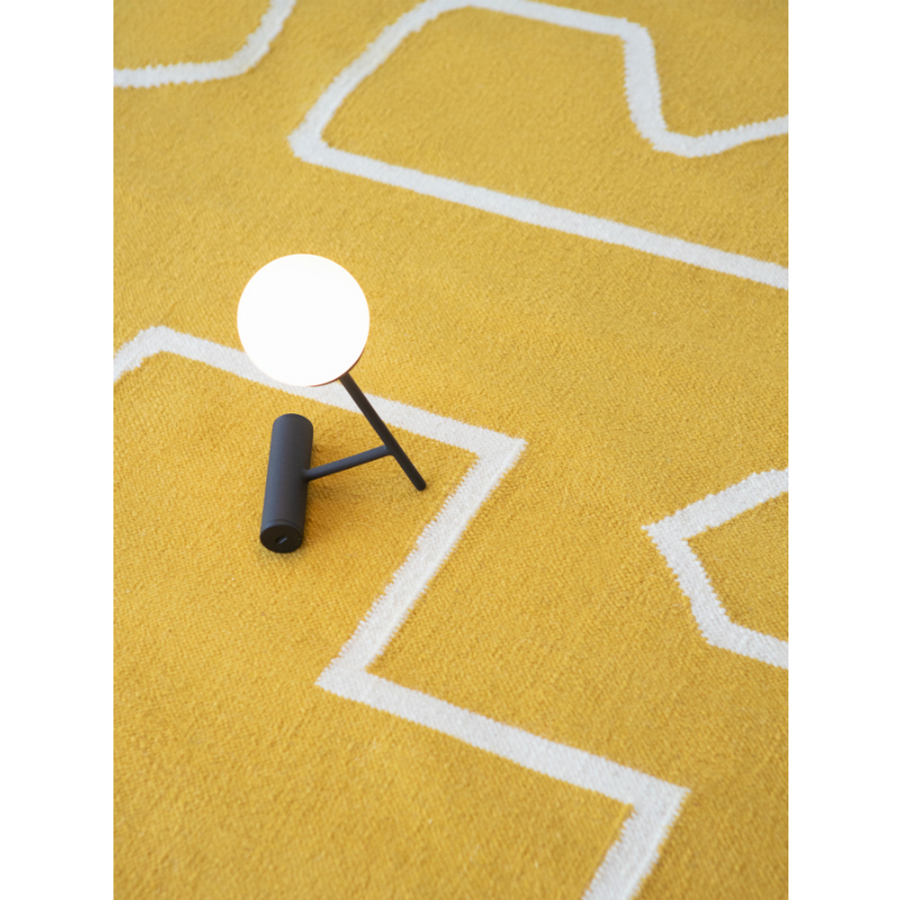 Ковер ручной работы из шерсти и хлопка poetry and steps горчичного цвета, 160х230 см