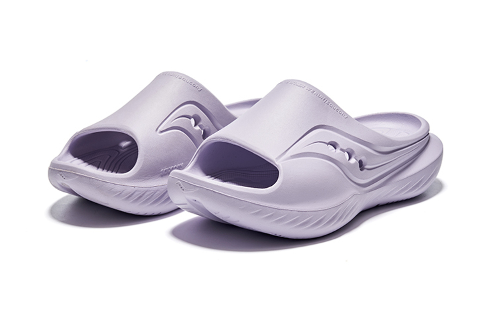 Saucony Cradle is lightweight and comfortable, non-slip and anti-wear slippers for men and women in the same style purple