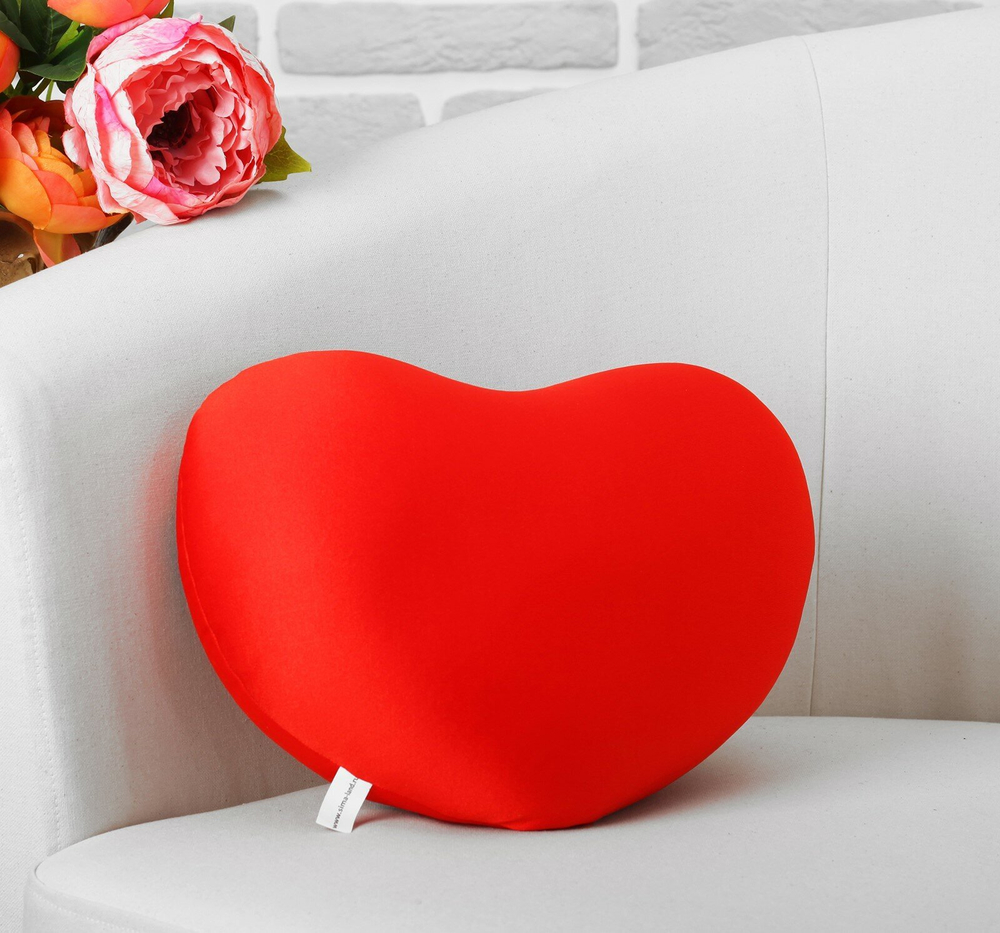 Подушка антистресс подарочная "Сердце Кто-то всегда думает о Тебе"