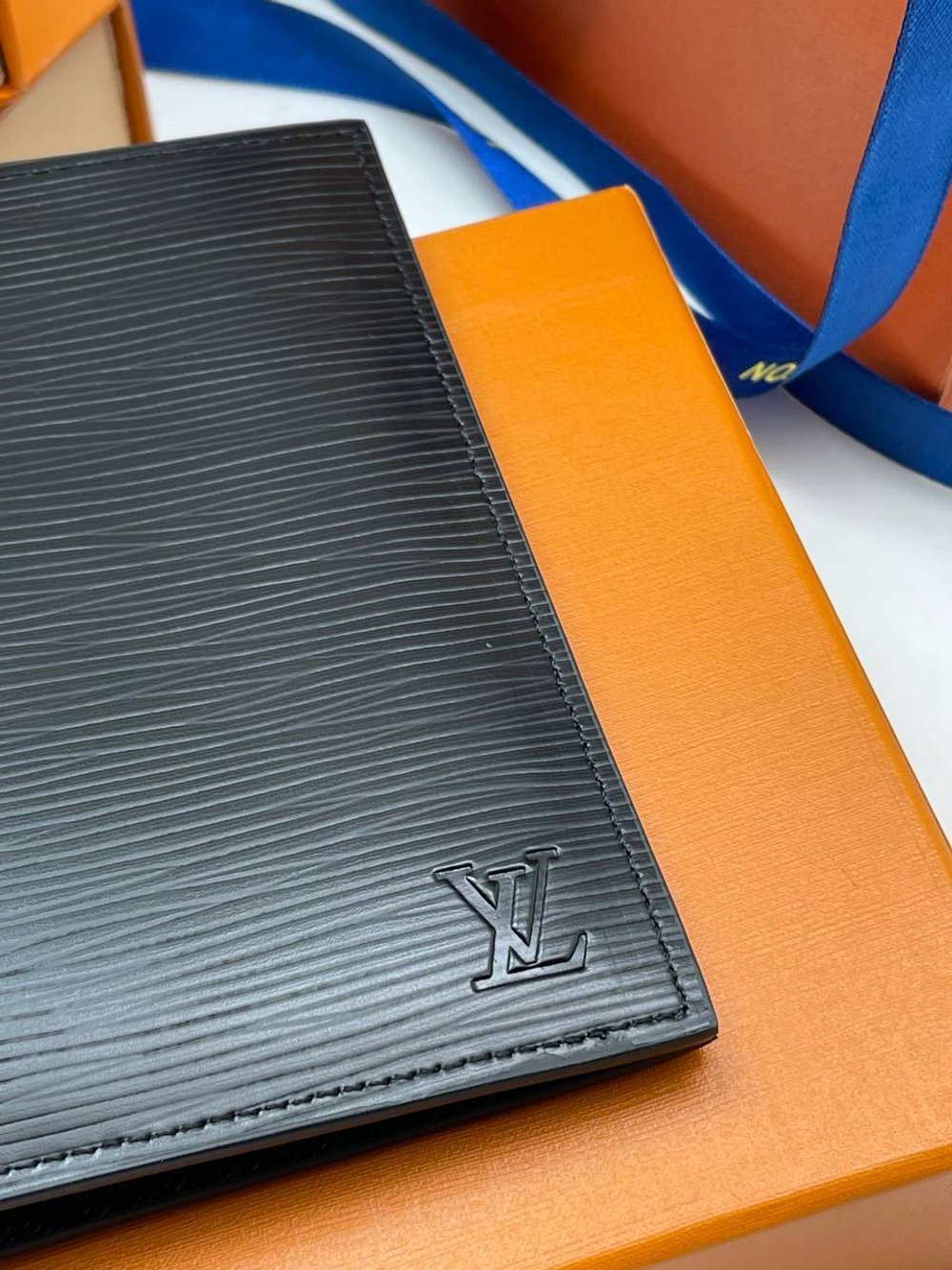 Обложка на паспорт Louis Vuitton