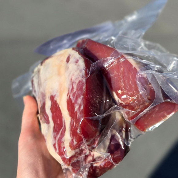 Сибирский хамон кусковой 1,5 кг Гранд Витязь