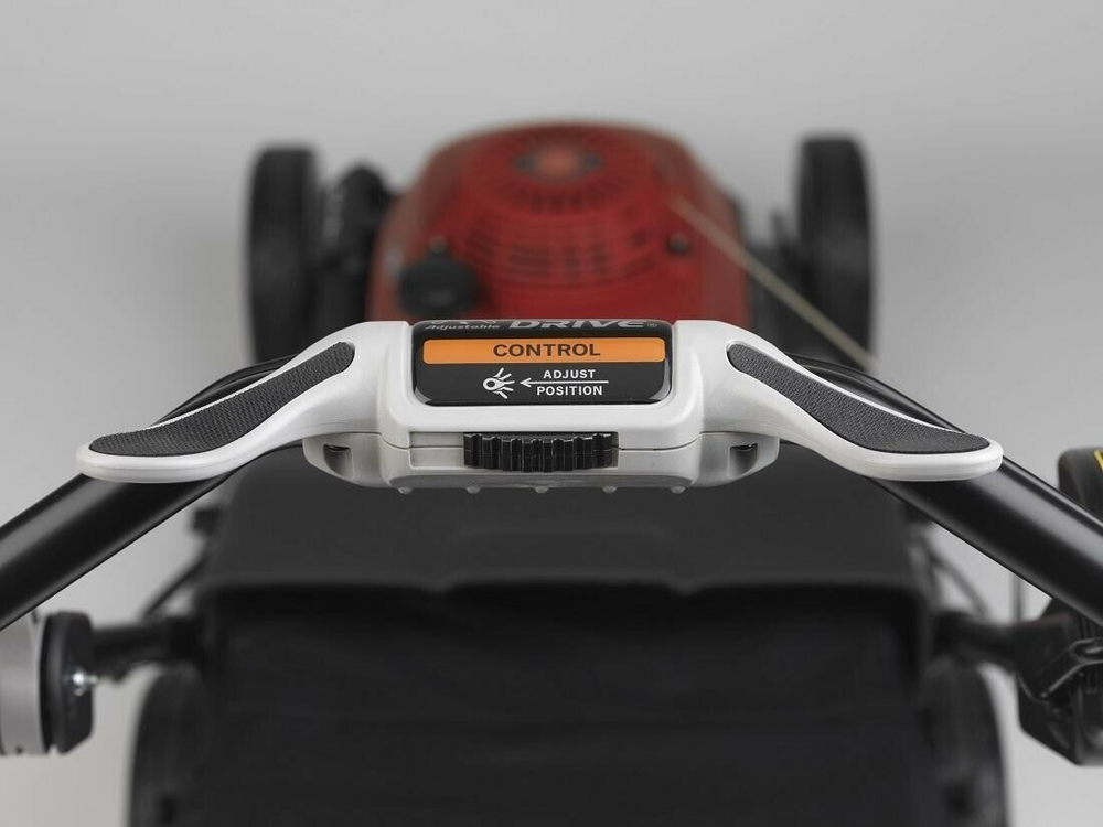 Газонокосилка бензиновая HONDA HRX 476 C1 VKEH самоходная