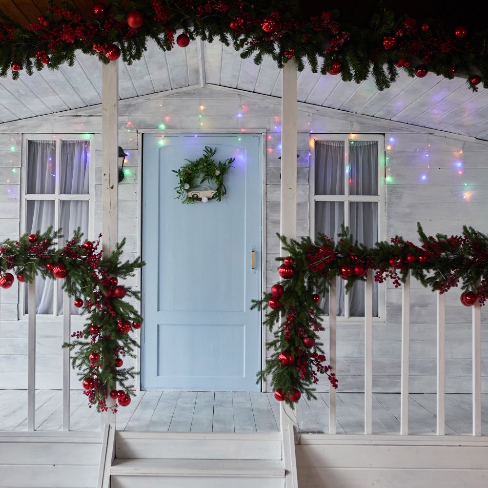 ULD-B12006-195-TTK MULTI IP44 Бахрома светодиодная с эффектом мерцания. 12м. Соединяемая. 195 светодиодов. Разноцветный свет. Провод прозрачный. ТМ Uniel