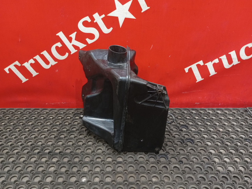 Бачок омывателя лобового стекла 2021г