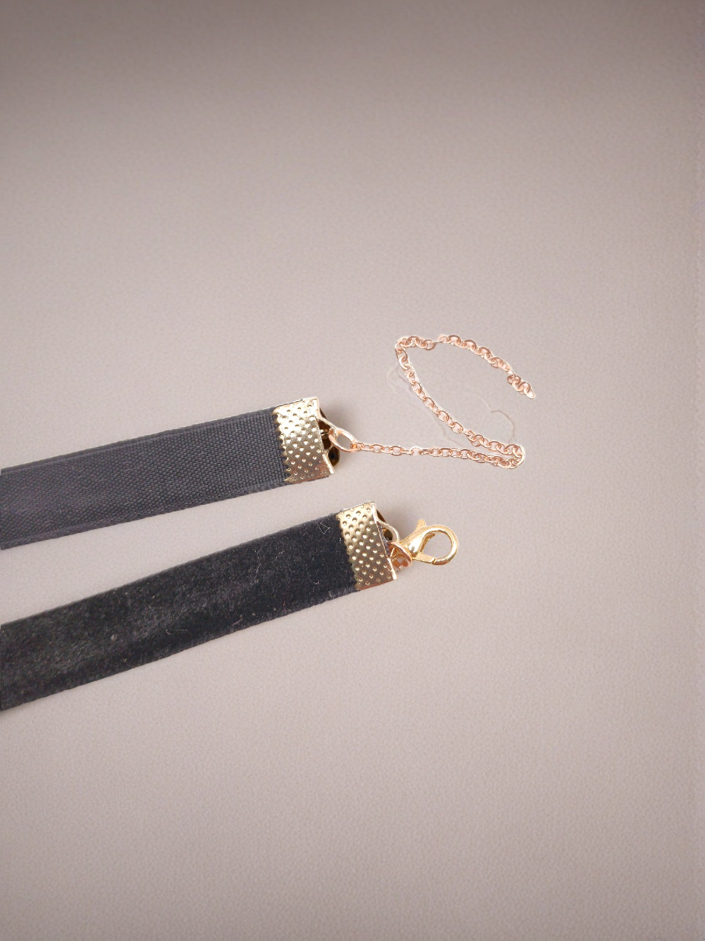 Чокер 1 см с подвеской цветок