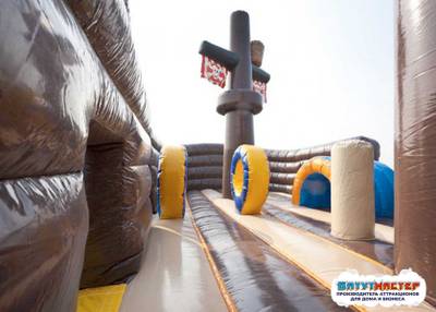 Надувной аквапарк с бассейном и горками «Пиратская бухта», 31×15×8,5 м