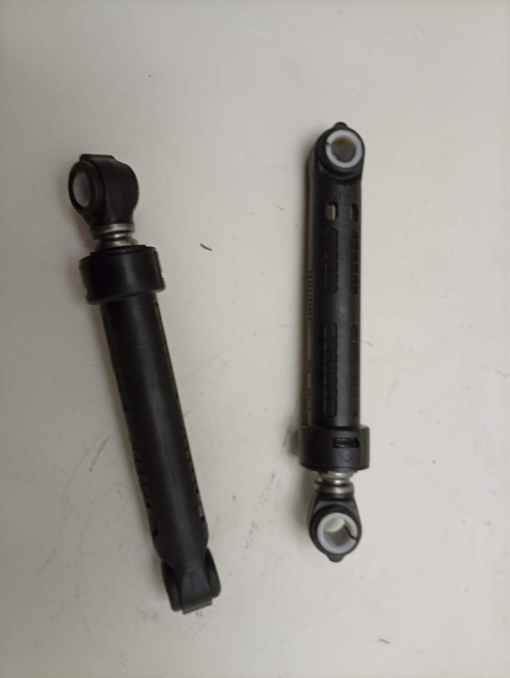 WHB1038 кт29 Амортизаторы 80N для стиральной машины Hansa б/у