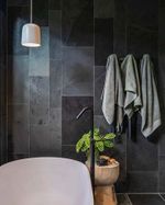 Плитка-сланец черный, натуральный скол Pharaon 300x600x10