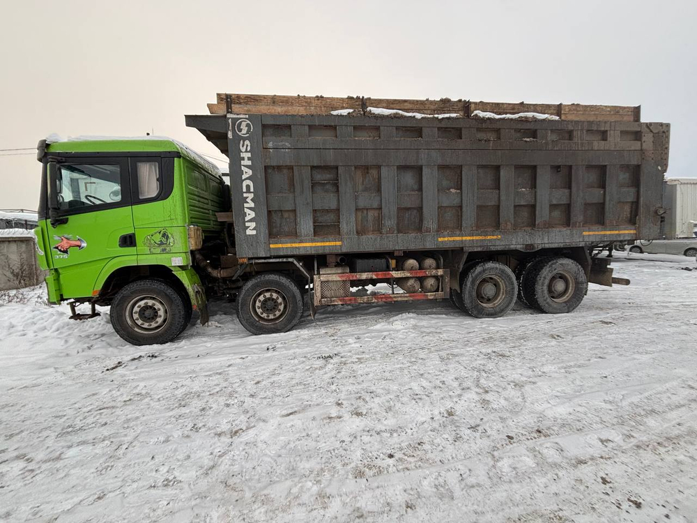 Shacman (Shaanxi) SX* 8x4 Самосвал SX33186T366 (Дизельный, 11,6 л, 369 л.с., МТ)