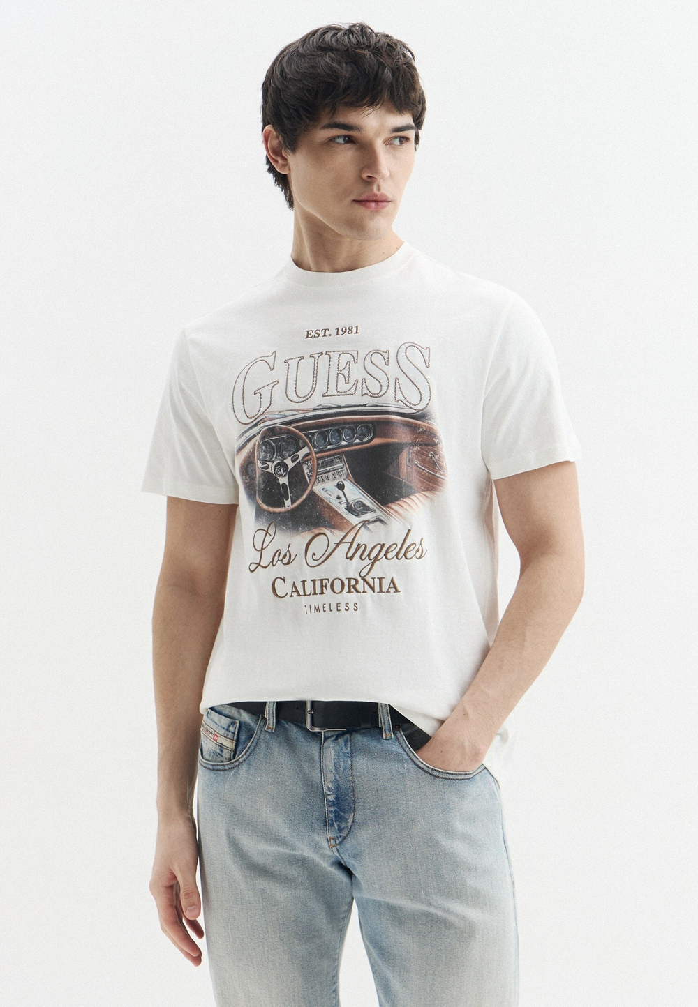 Футболка мужская GUESS