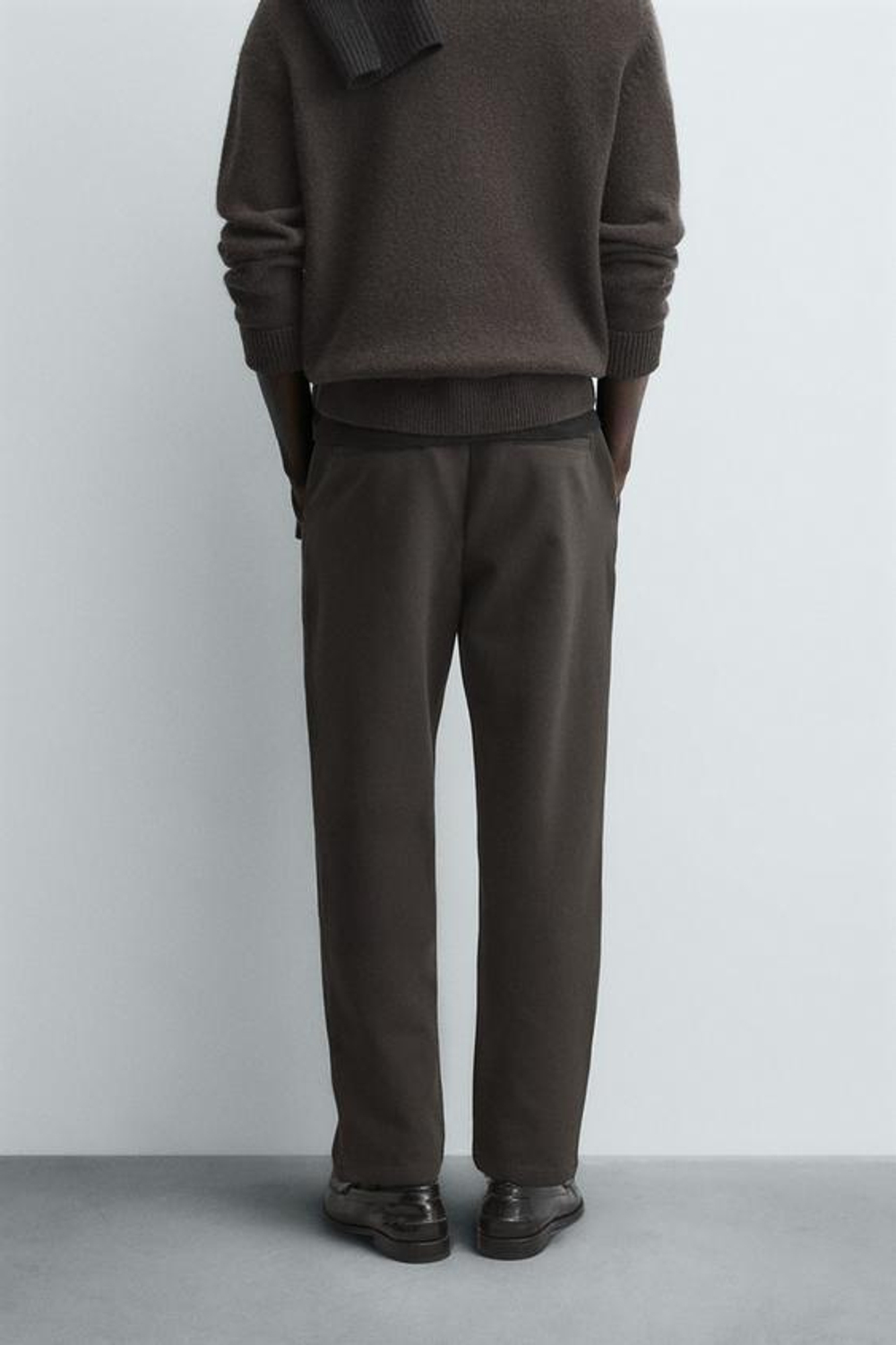 ZARA БРЮКИ-ДЖОГГЕРЫ КОМФОРТНОЙ ПОСАДКИ, ТЕМНО-КОРИЧНЕВЫЙ