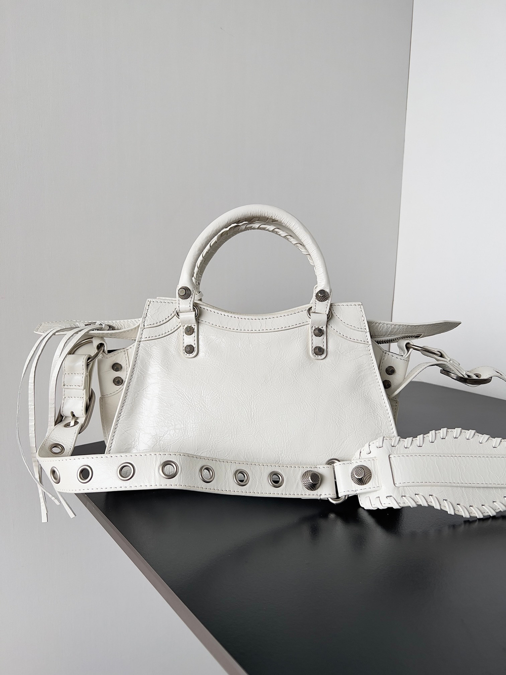 Balenciaga Neo Cagole City Small Bag 26 cm