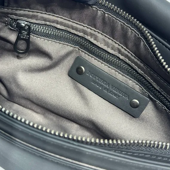 Сумка через плечо Bottega Venetta, чёрный