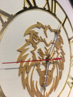 Авторские настенные часы "Золотой лев"