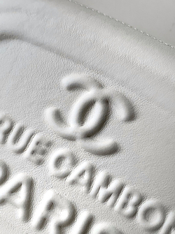 Chanel Bag 18 cm