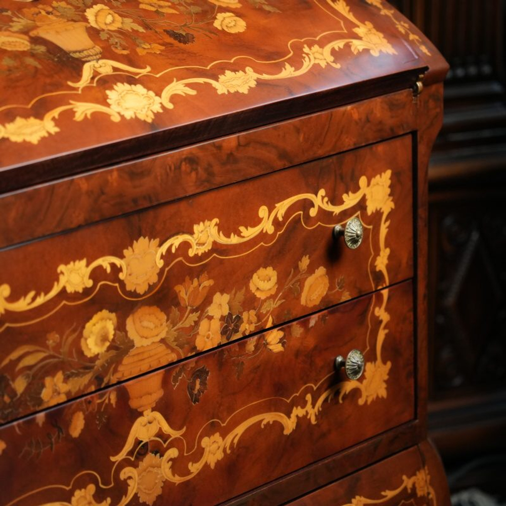 Секретер с маркетри