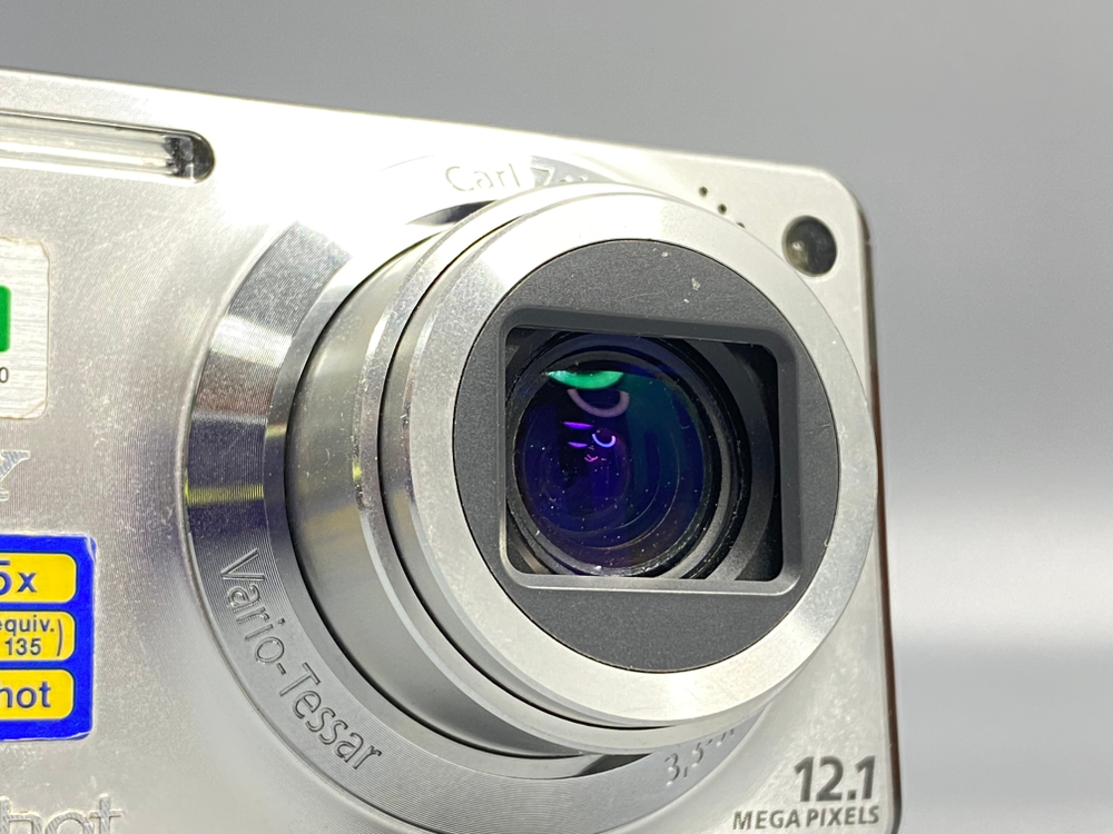 Sony Cyber-shot DSC-W270