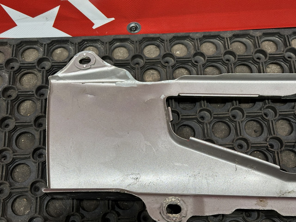 Решетка радиатора нижняя