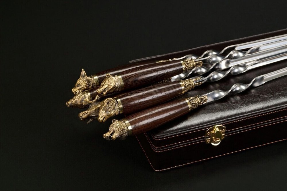 Подарочный набор шампуров в кейсе "Звери лесные"