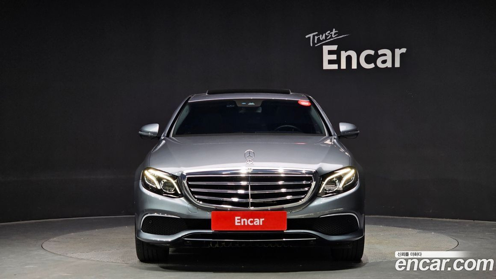 Mercedes-Benz E-Class W213 E220d 4MATIC Exclusive (09.2020)