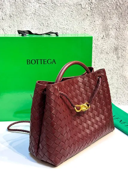 Сумка Bottega Veneta Andiamo бароло