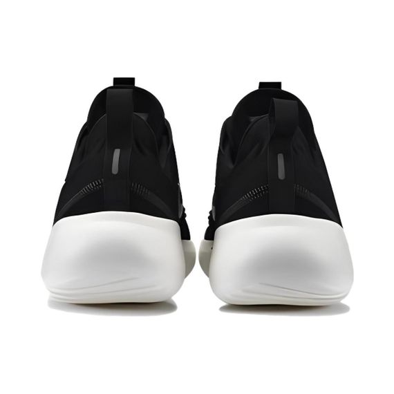 Реклама NIKE E Series - современная коллекция нижнего белья