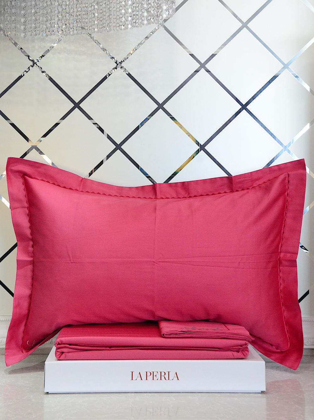 Постельное белье La Perla Fuchsia евро