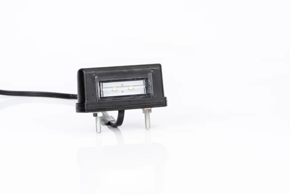 Фонарь освещения номерного знака Fristom FT-016 LED