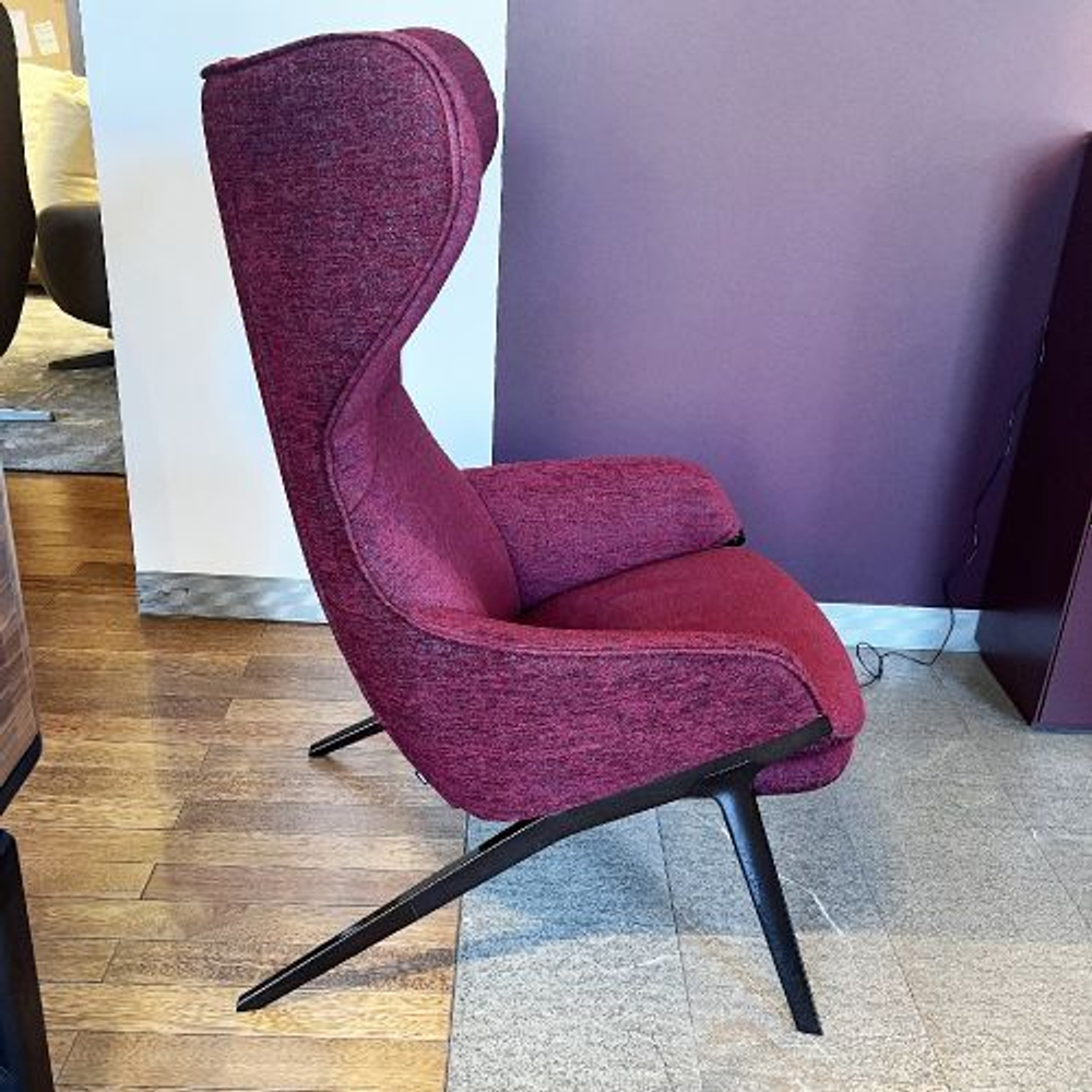 Кресло с пуфом Cassina Р22 39581