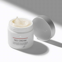 Medicube Red Cream 2.0 крем с маслом чайного дерева и салициловой кислотой против акне