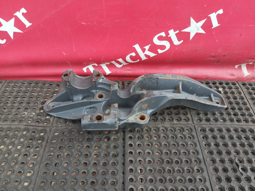 Кронштейн пневморессоры правый 2017г.