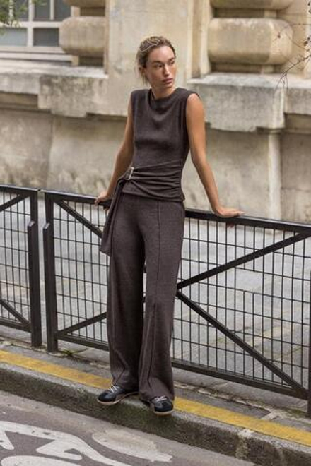 ZARA БРЮКИ ИЗ МЯГКОЙ ТКАНИ С ДЕКОРАТИВНЫМИ ШВАМИ, КОРИЧНЕВЫЙ МЕЛАНЖ