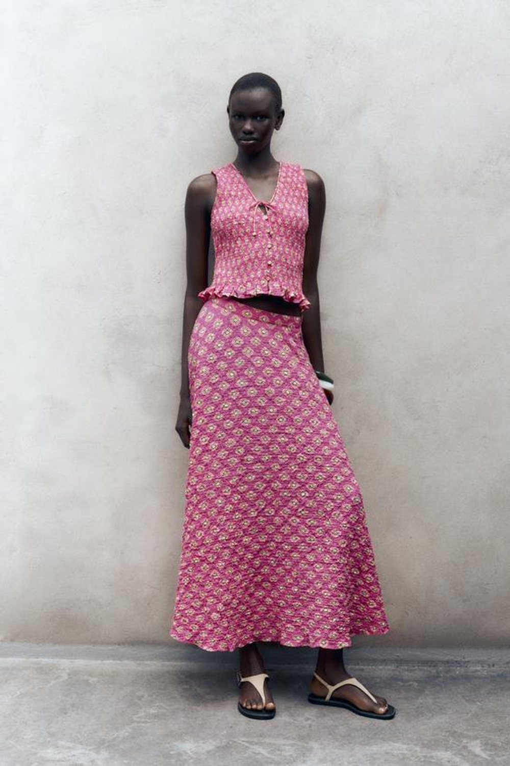 ZARA ЮБКА МИДИ С ПРИНТОМ, ФУКСИЯ