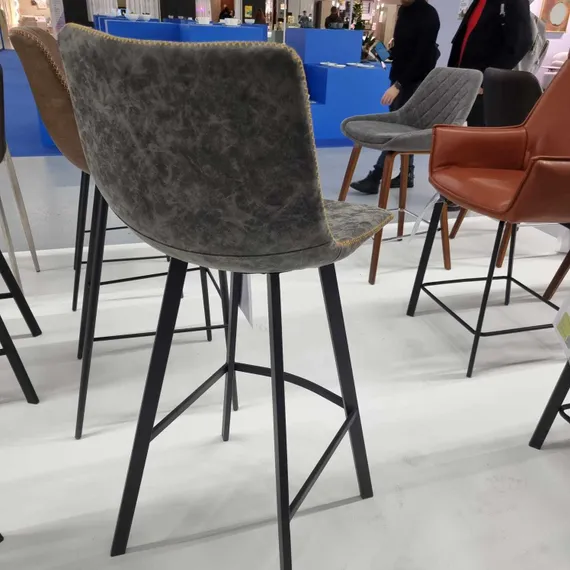 Полубарный стул Netro, 66 см, серый