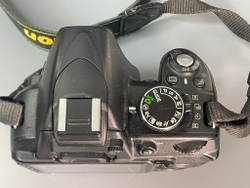 Nikon D3100 45.500 Кадров