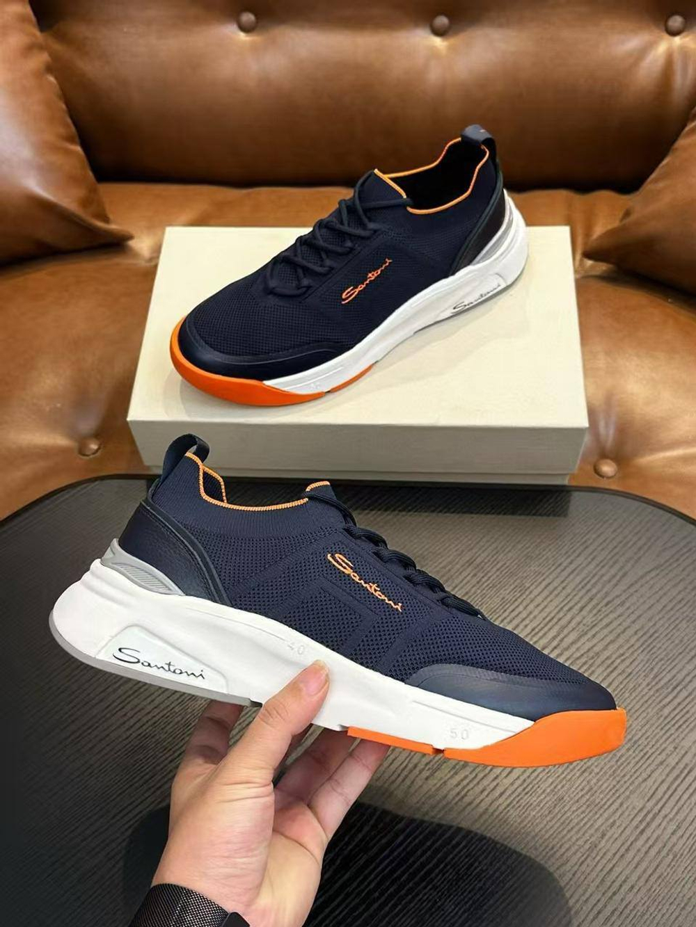 Кроссовки Santoni