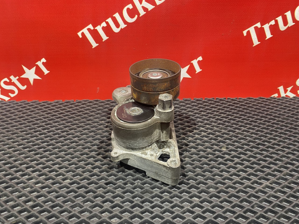 Ролик натяжитель в сборе 2019г